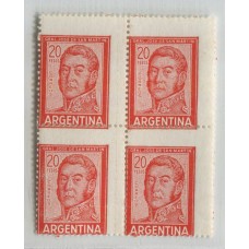 ARGENTINA 1965 GJ 1301 CUADRO DE ESTAMPILLAS NUEVAS MINT CON VARIEDAD DENTADO MUY DESPLAZADO